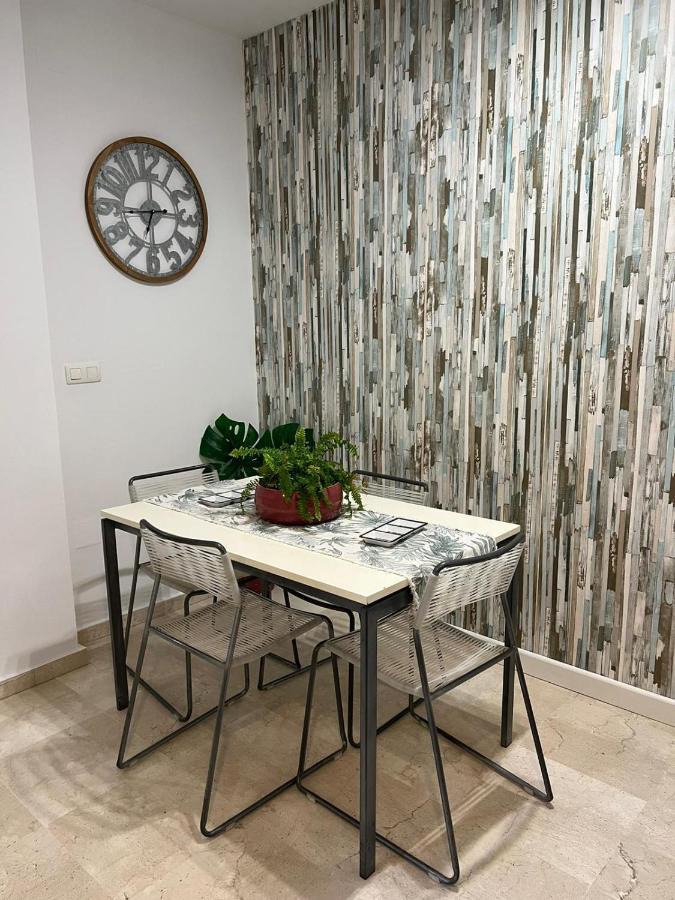 Habitaciones Privadas En Apartamento Compartido アルヘシラス エクステリア 写真